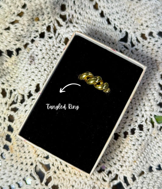 Tangled Ring