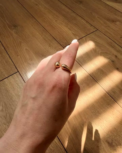 Aura Ring
